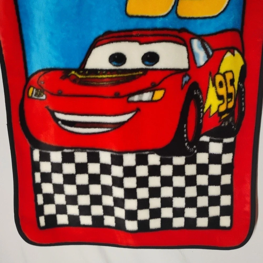 Vintage Disney Cars Lightning McQueen 31